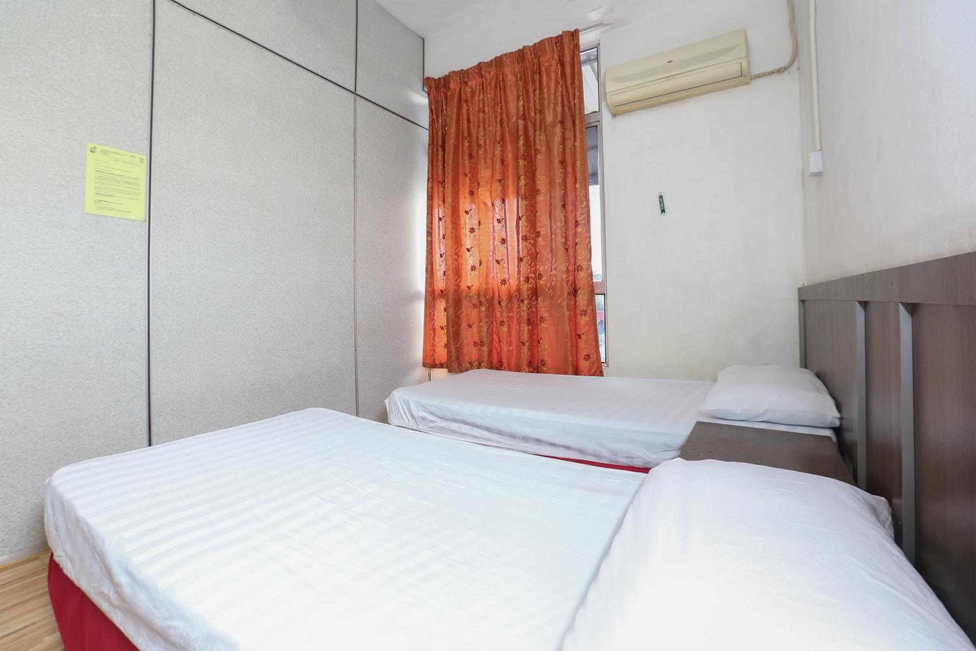 Oyo 89755 D&D Budget Inn Kota Bharu Esterno foto