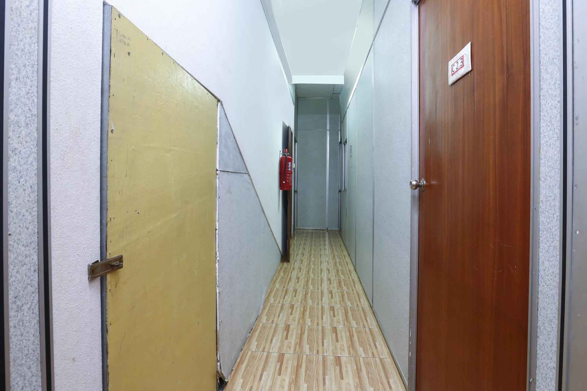 Oyo 89755 D&D Budget Inn Kota Bharu Esterno foto