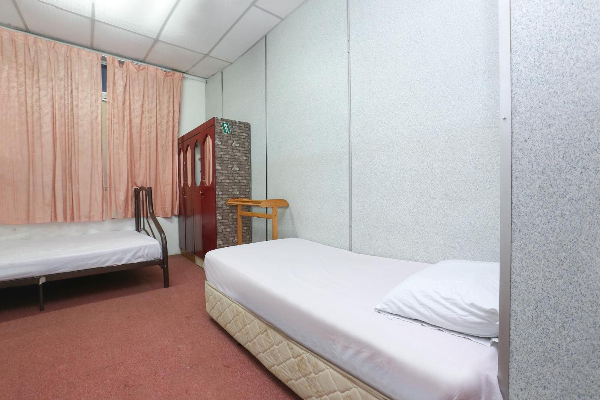 Oyo 89755 D&D Budget Inn Kota Bharu Esterno foto